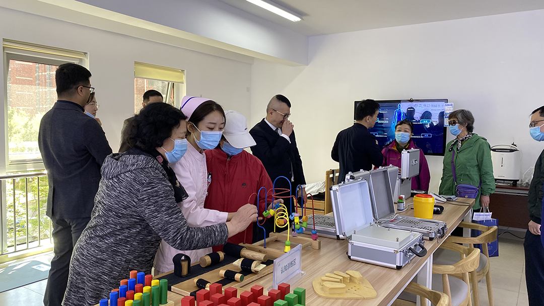 祝賀海淀雙清苑社區養老服務驛站正式啟動(圖13)